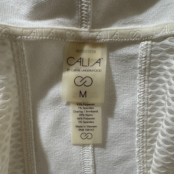 CALIA Sleeveless Hoodie Vest - Picture 3 of 3